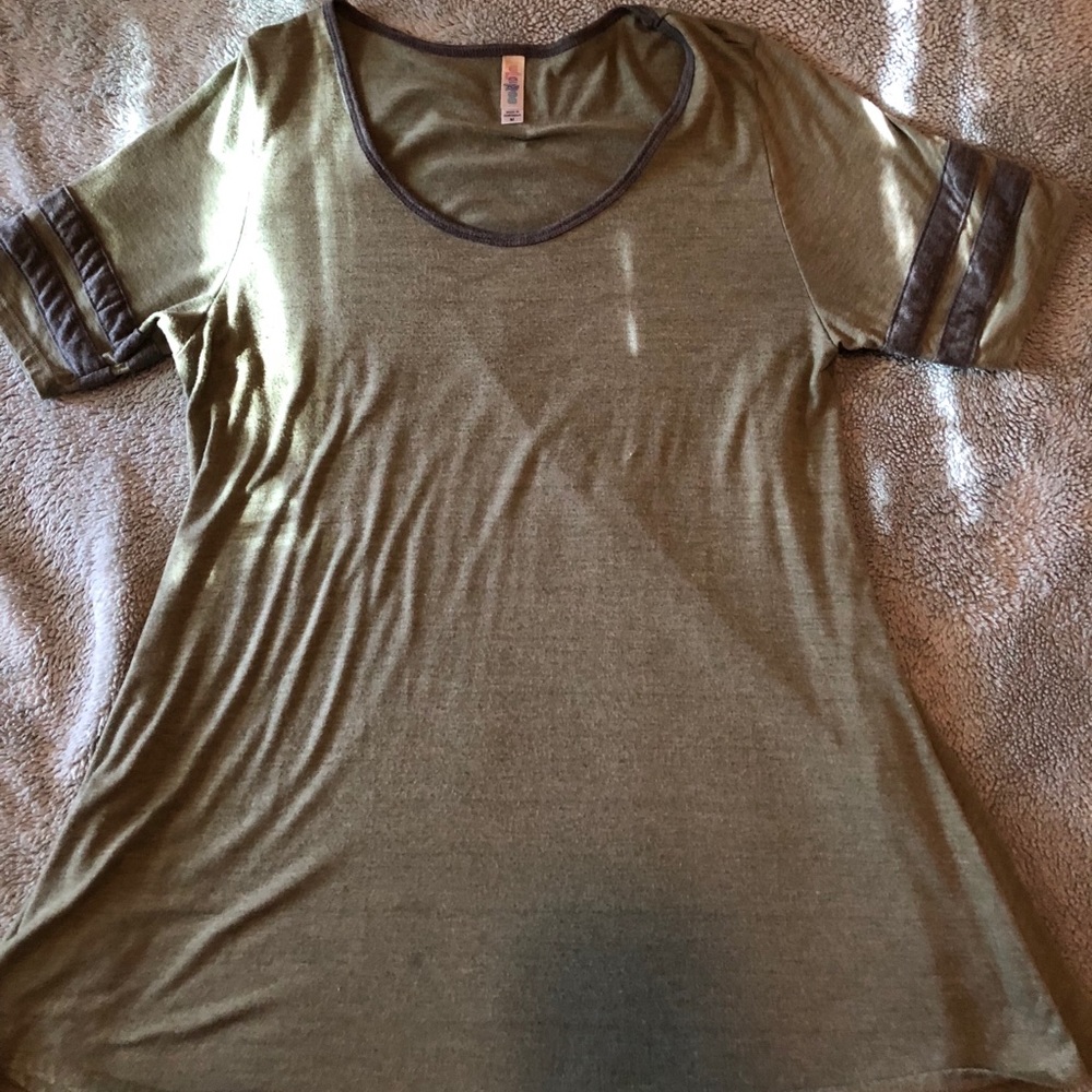 LLR LulaRoe Perfect T Ringer Tee